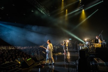 11日にZepp TOKYOで新曲を初披露したSCANDAL