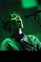 公開されたツアー初日の写真（撮影・内藤順司）