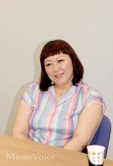 真城めぐみ(Vo/ヒックスヴィル)