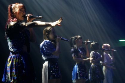 東京公演のもよう