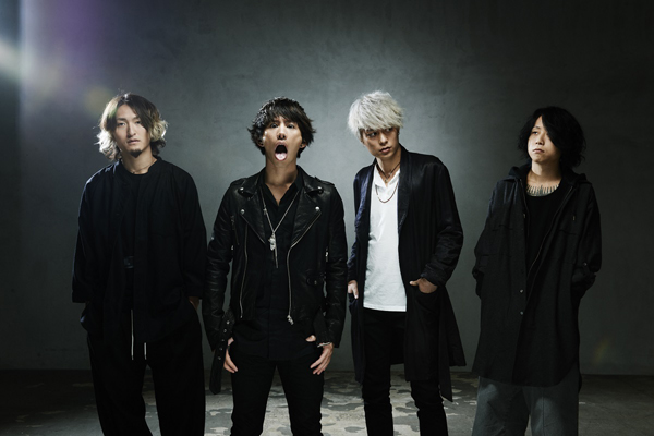 ［写真］ONE OK ROCK「Heartache」スタジオライブ映像公開