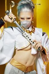 浅田舞による弓月のビジュアル