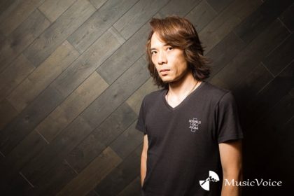 YT(撮影=冨田味我)