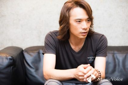 YT(撮影=冨田味我)