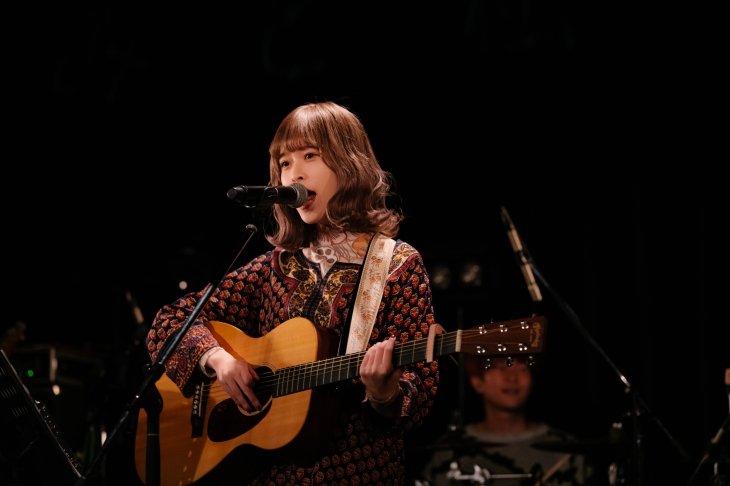 藤川千愛 自分らしさを持って前へ進みたい ソロでの躍進誓ったステージ 音楽