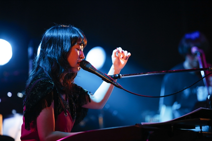 ヒグチアイ（撮影：石井亜希）