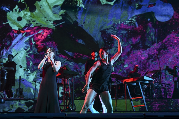 宇多田ヒカル。５日・さいたまスーパーアリーナ