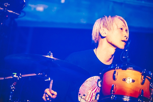 撮影＝Viola Kam (V'z Twinkle)