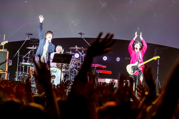 撮影＝Viola Kam (V'z Twinkle)