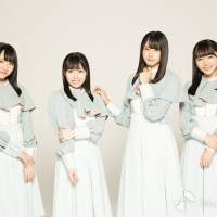 石田千穂、岩田陽菜、瀧野由美子、土路生優里