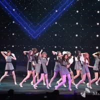 IZ*ONE