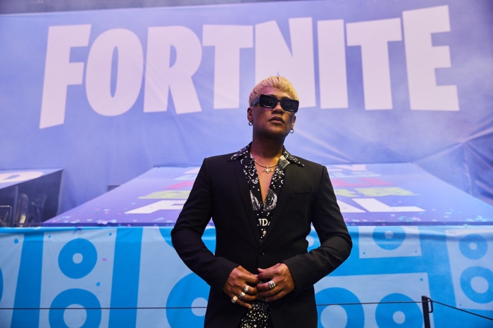 エンタメ 三代目jsb Elly Fortnite World Cup 出場 獲得賞金を義援金として寄付