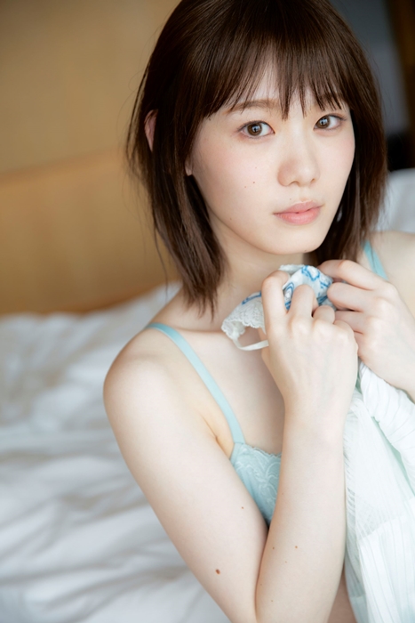 欅坂46小池美波 1stソロ写真集ランジェリーカット解禁 恥じらいの表情 エンタメ