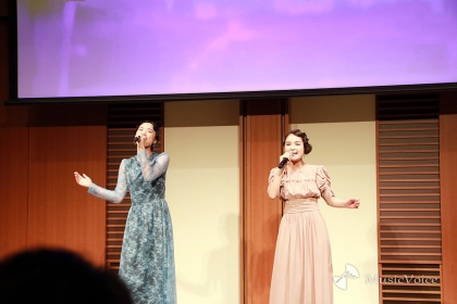 木下晴香、葵わかな(撮影=平吉賢治)