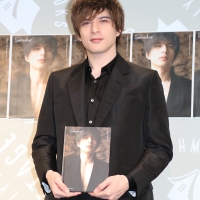 刊行記念お渡し会を前に取材に応じた城田優（撮影＝木村武雄）