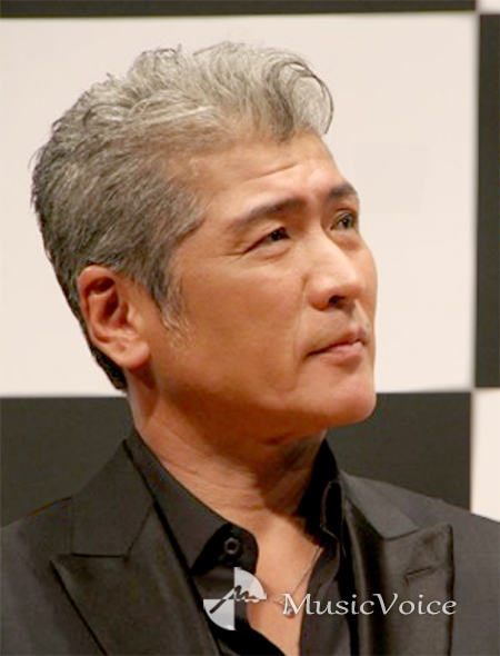 白髪 吉川晃司 新ドラマ 探偵役にネット絶賛 美しい 唯一無二 エンタメ