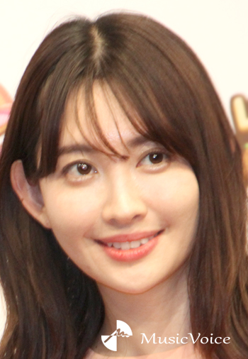 エンタメ 小嶋陽菜 引退まゆゆは 誇り Akb48時代の２ショット投稿