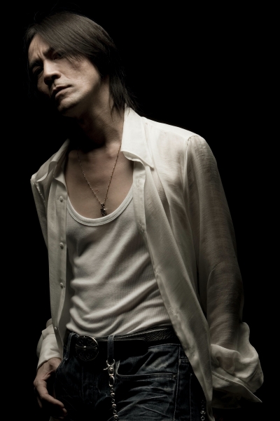 写真 氷室京介 全373曲サブスク７月21日スタート