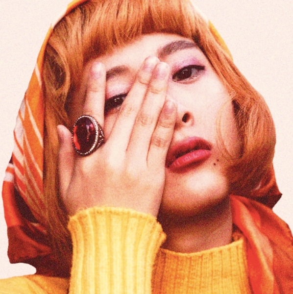 アマイワナ、好奇心旺盛なシンガーが作り出す唯一無二の世界観の秘密