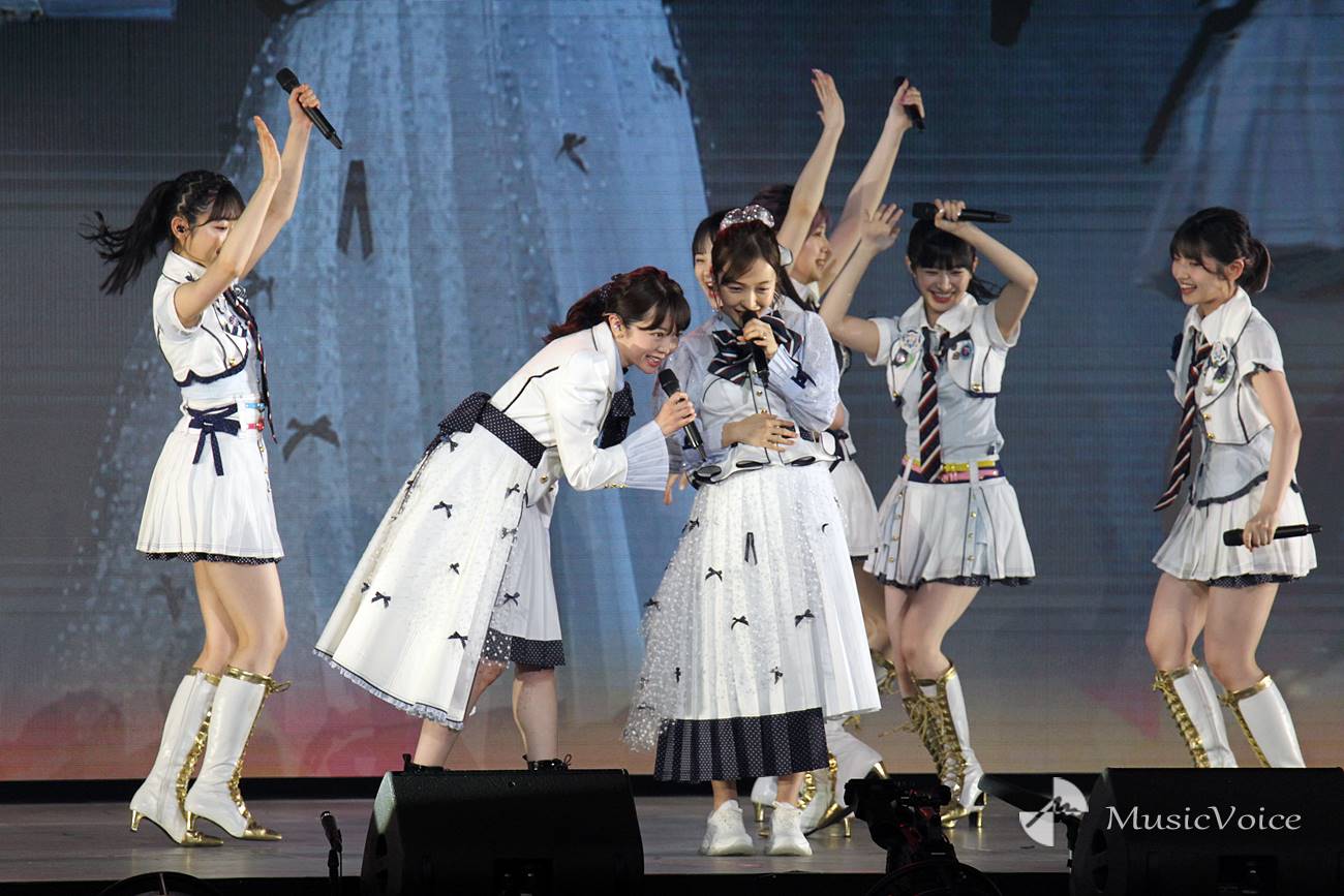 写真 峯岸みなみ卒業コンサート 桜の咲かない春はない エンタメ 写真 峯岸みなみ卒業コンサート 桜の咲かない春はない エンタメ