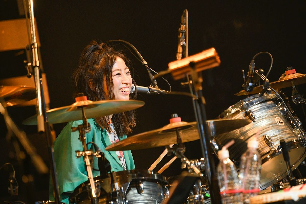 赤い公園、バンド12年の歴史に幕 メドレー含む全29曲を披露:THE 赤い公園、バンド12年の歴史に幕 メドレー含む全29曲を披露:THE