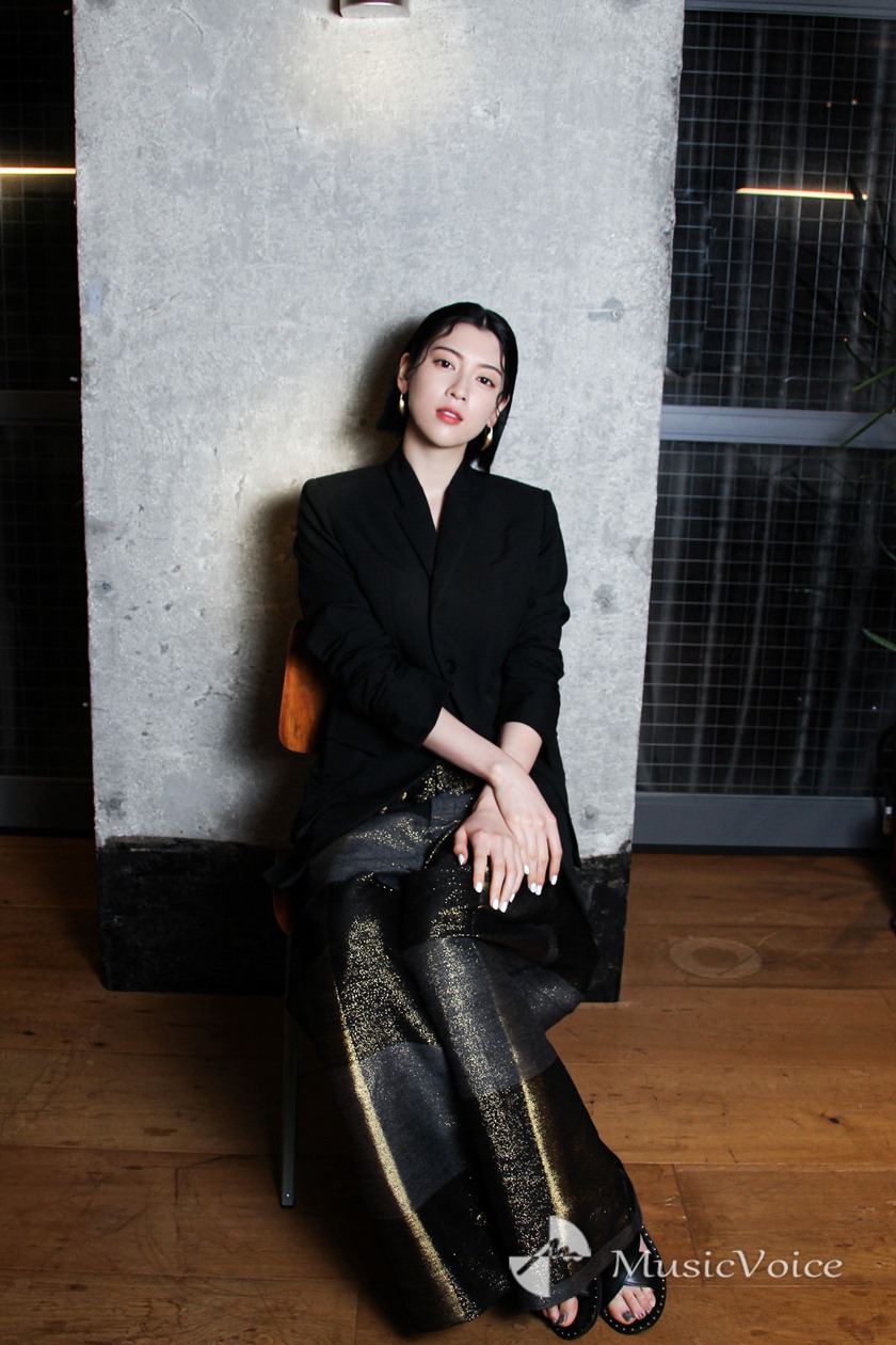 三吉彩花　モデルプレス インタビュー】三吉彩花、初監督作で描く 身近にある「未来の選択」 色彩で感情表現も【エンタメ】