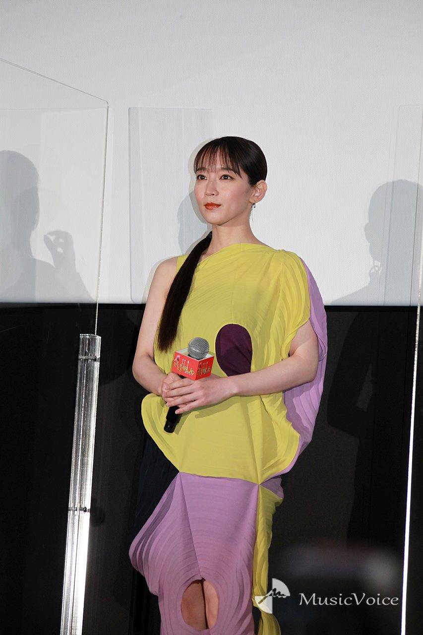 写真】吉岡里帆『ホリック xxxHOLiC』初日舞台挨拶【エンタメ】