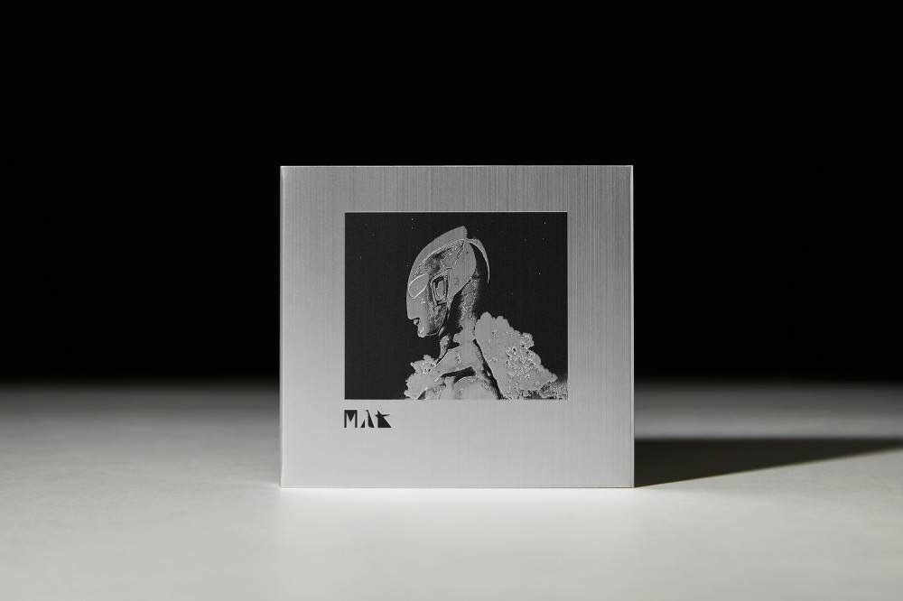 米津玄師「M八七」シングルパッケージ写真公開:【音楽】 米津玄師「M八七」シングルパッケージ写真公開:【音楽】