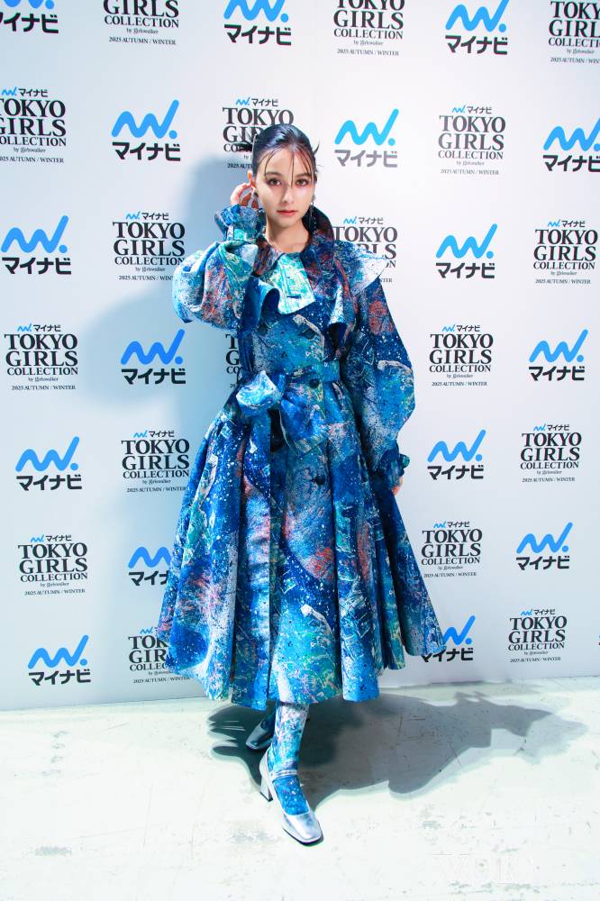 嵐莉菜（撮影・村上順一）